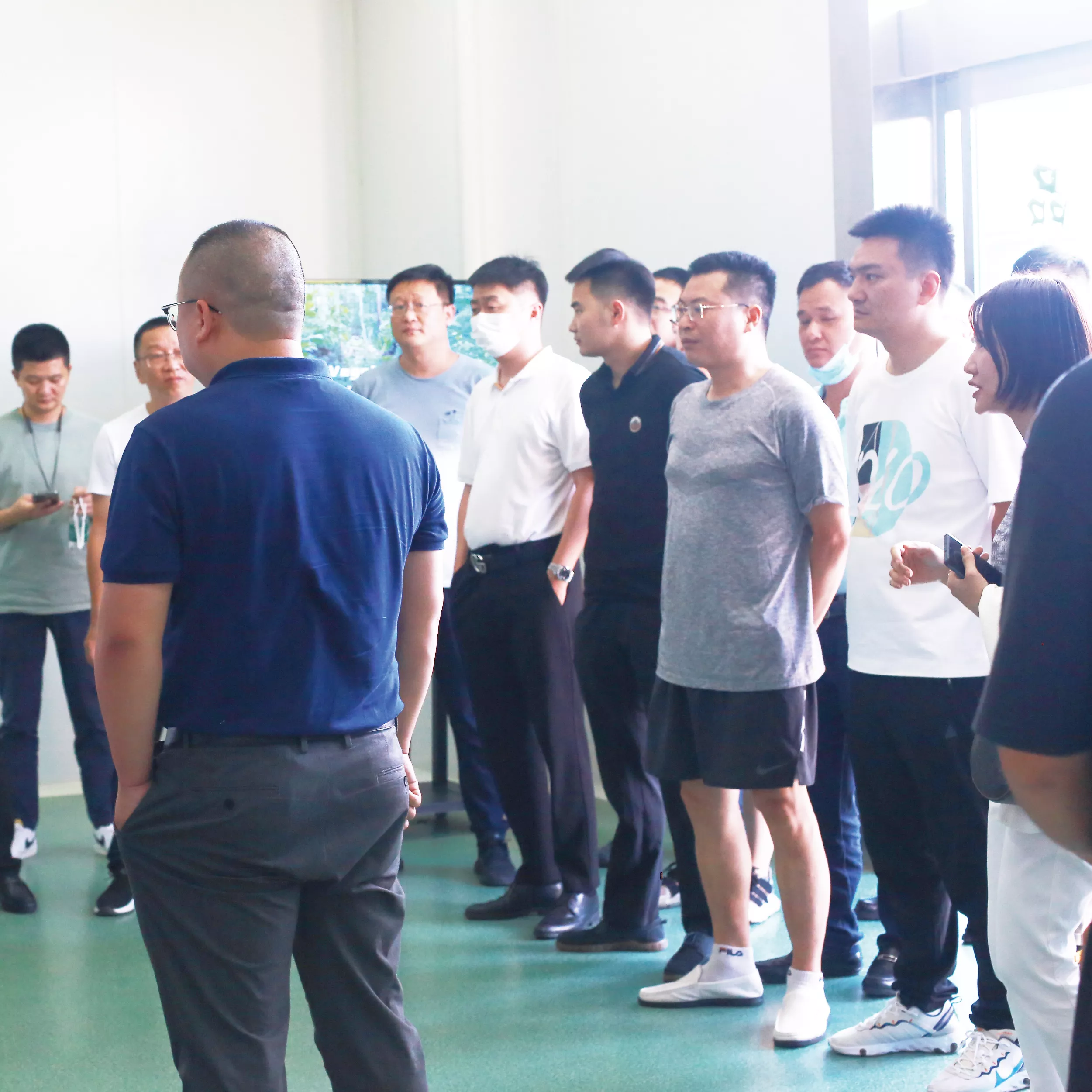 Visiting Erkang Pharmaceutical's soft capsule work